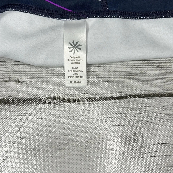 🌻ATHLETA Rainbow Sonar Crop Leggings sz. XS - Picture 4 of 8